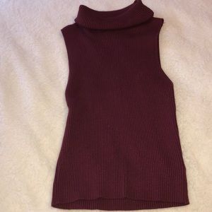 Short Sleeve Turtle Neck